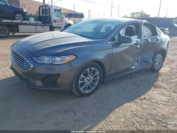 3FA6P0HD2LR109941 2020 FORD FUSION - Image 2