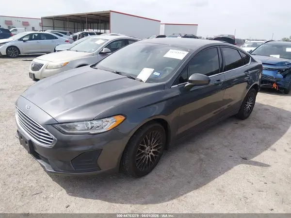 3FA6P0HD2LR110975 2020 FORD FUSION - Image 2