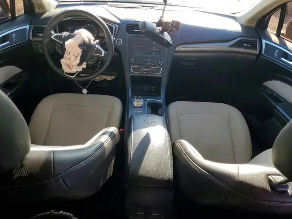 3FA6P0HD2LR113052 2020 FORD FUSION - Image 8