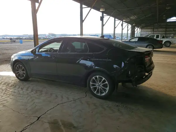 3FA6P0HD2LR113729 2020 FORD FUSION - Image 2