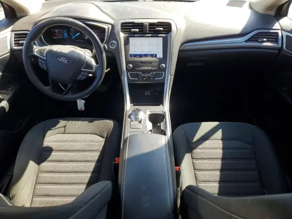 3FA6P0HD2LR121068 2020 FORD FUSION - Image 8