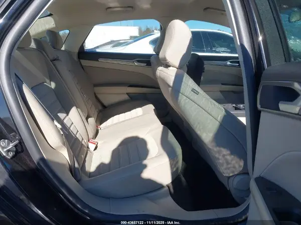 3FA6P0HD2LR122270 2020 FORD FUSION - Image 8
