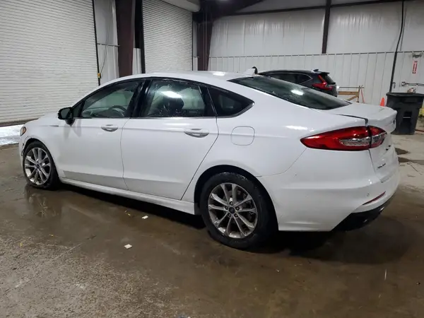 3FA6P0HD2LR123371 2020 FORD FUSION - Image 2