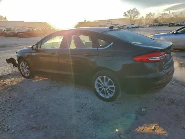 3FA6P0HD2LR125668 2020 FORD FUSION - Image 2