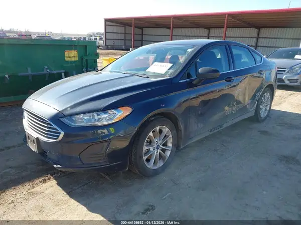 3FA6P0HD2LR132426 2020 FORD FUSION - Image 2