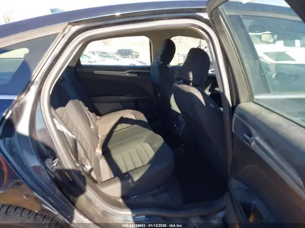 3FA6P0HD2LR132426 2020 FORD FUSION - Image 8