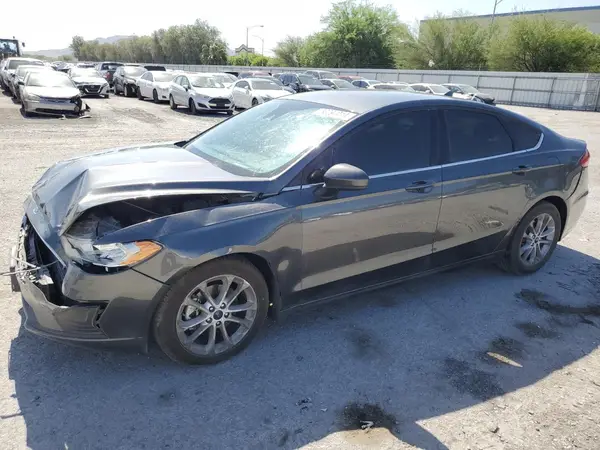3FA6P0HD2LR135827 2020 FORD FUSION - Image 1