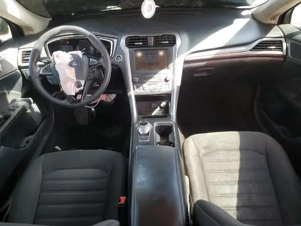3FA6P0HD2LR135827 2020 FORD FUSION - Image 8