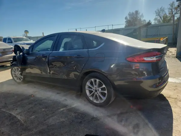 3FA6P0HD2LR148481 2020 FORD FUSION - Image 2