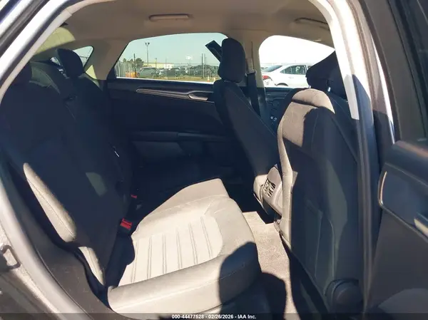 3FA6P0HD2LR149663 2020 FORD FUSION - Image 8