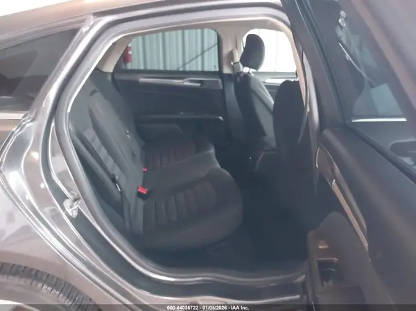 3FA6P0HD2LR150442 2020 FORD FUSION - Image 8