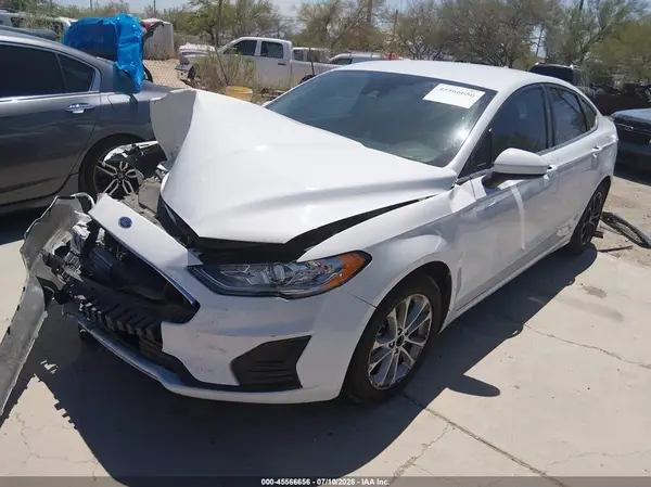 3FA6P0HD2LR154605 2020 FORD FUSION - Image 2