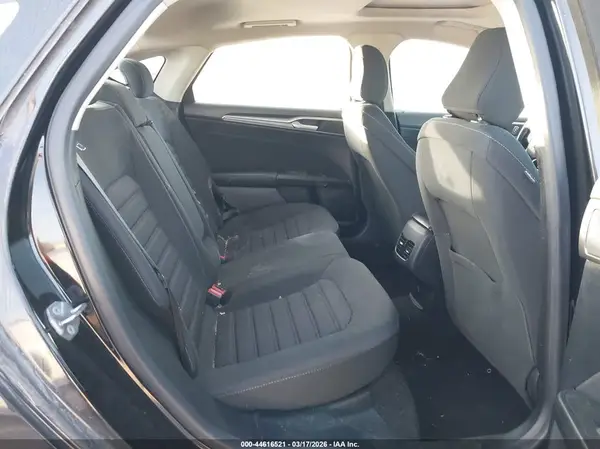 3FA6P0HD2LR155205 2020 FORD FUSION - Image 8