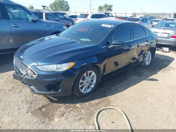 3FA6P0HD2LR162316 2020 FORD FUSION - Image 2
