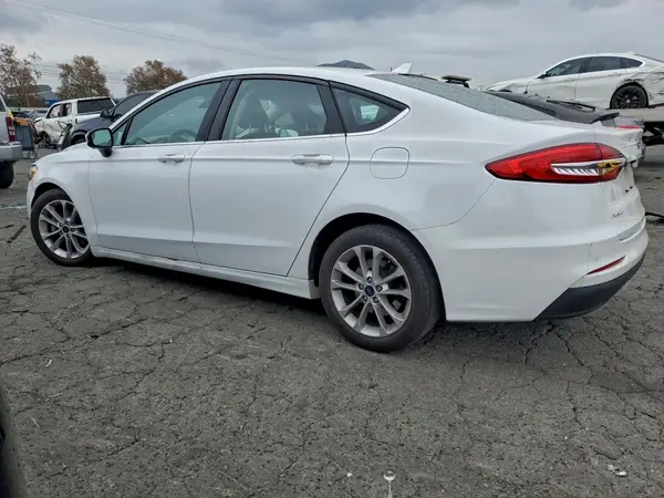3FA6P0HD2LR166270 2020 FORD FUSION - Image 2