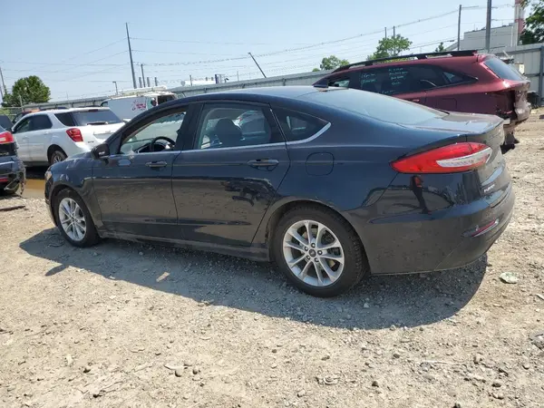 3FA6P0HD2LR167175 2020 FORD FUSION - Image 2