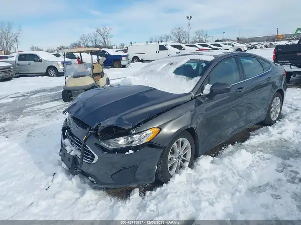 3FA6P0HD2LR178886 2020 FORD FUSION - Image 2
