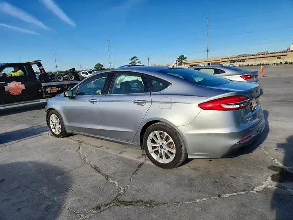 3FA6P0HD2LR184526 2020 FORD FUSION - Image 2