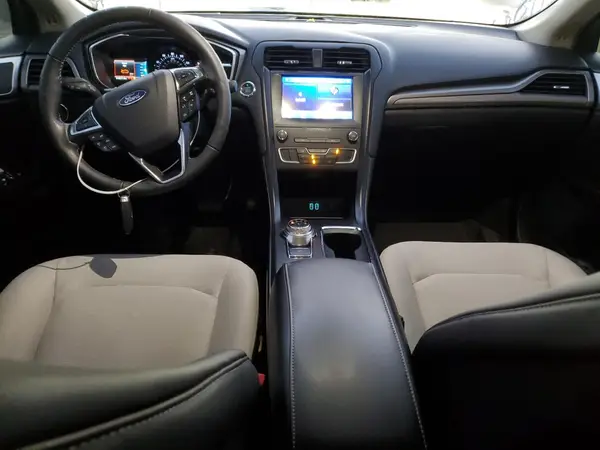 3FA6P0HD2LR188818 2020 FORD FUSION - Image 8
