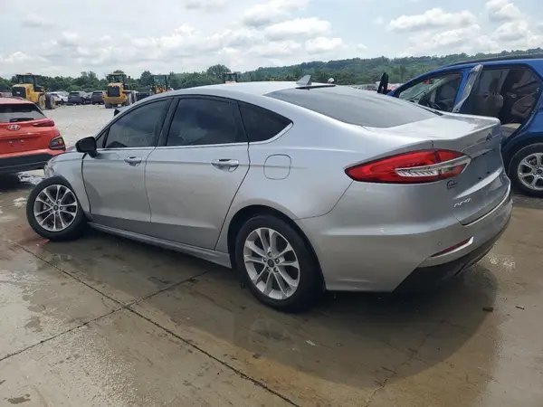 3FA6P0HD2LR189015 2020 FORD FUSION - Image 2