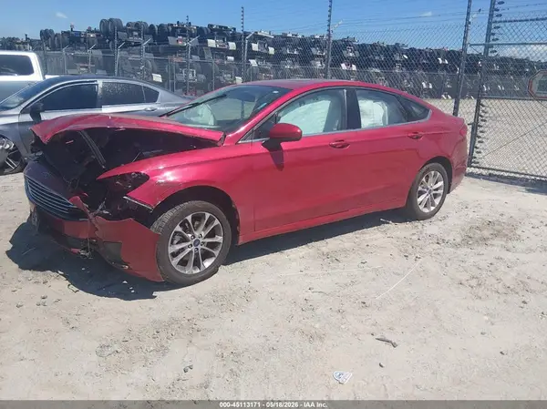 3FA6P0HD2LR189029 2020 FORD FUSION - Image 2