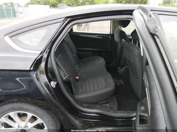 3FA6P0HD2LR191685 2020 FORD FUSION - Image 8