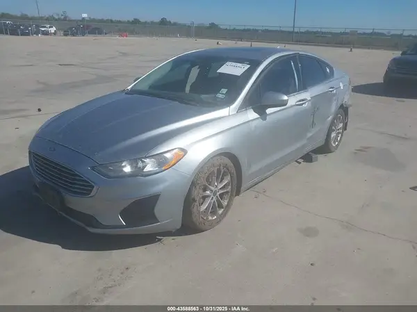 3FA6P0HD2LR202605 2020 FORD FUSION - Image 2