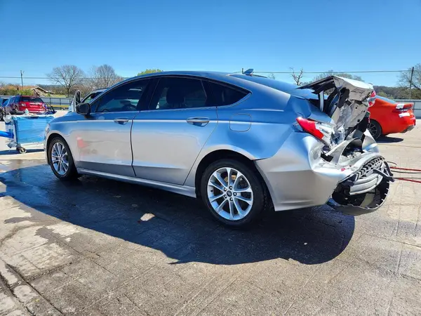 3FA6P0HD2LR218397 2020 FORD FUSION - Image 2