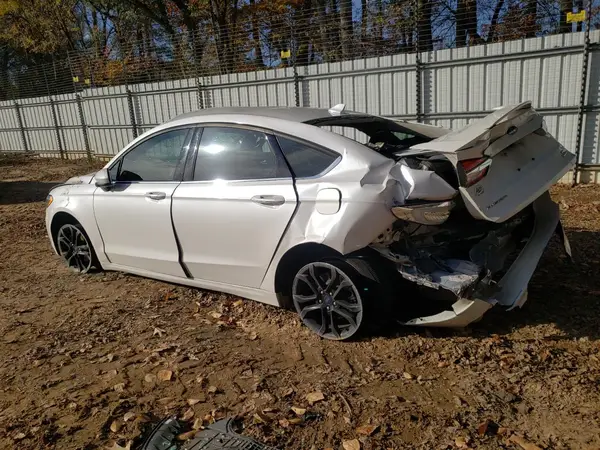 3FA6P0HD2LR226581 2020 FORD FUSION - Image 2