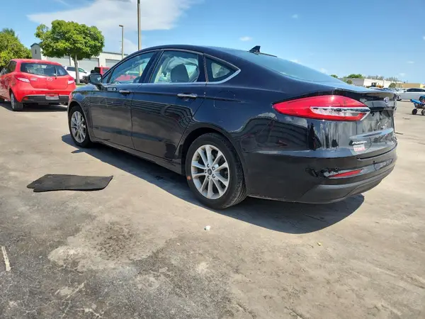 3FA6P0HD2LR232252 2020 FORD FUSION - Image 2