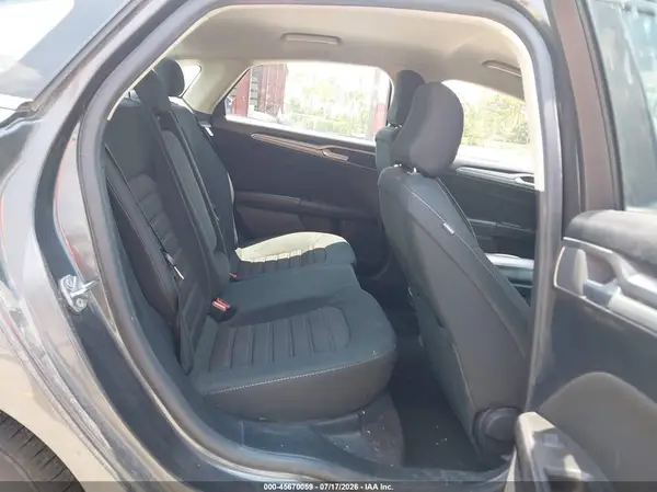 3FA6P0HD2LR235975 2020 FORD FUSION - Image 8