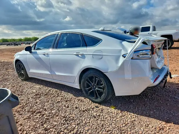 3FA6P0HD2LR247012 2020 FORD FUSION - Image 2