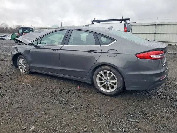 3FA6P0HD2LR250007 2020 FORD FUSION - Image 2