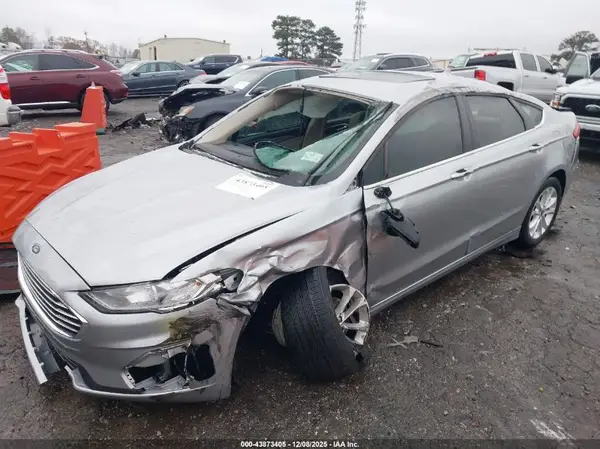 3FA6P0HD2LR253327 2020 FORD FUSION - Image 2