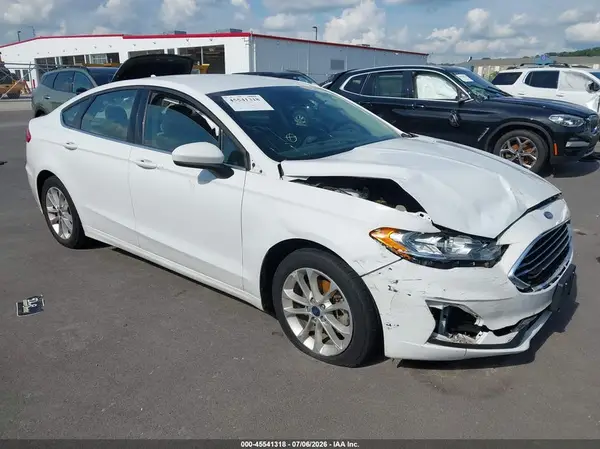 3FA6P0HD2LR254333 2020 FORD FUSION - Image 1