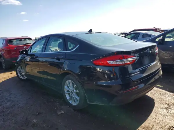 3FA6P0HD2LR255269 2020 FORD FUSION - Image 2