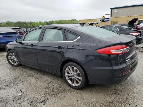 3FA6P0HD2LR256101 2020 FORD FUSION - Image 2