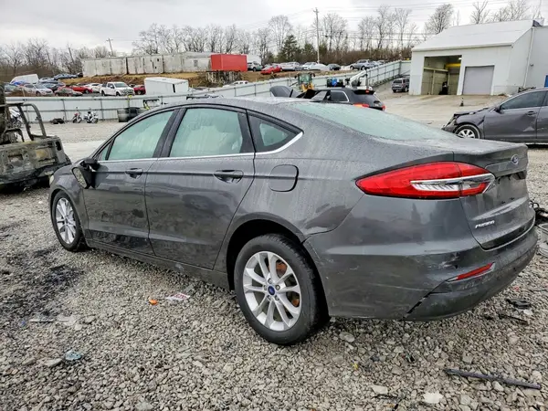 3FA6P0HD2LR256194 2020 FORD FUSION - Image 2
