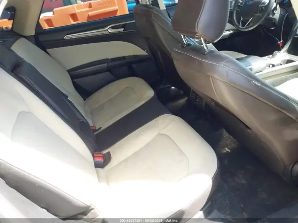 3FA6P0HD2LR256809 2020 FORD FUSION - Image 8