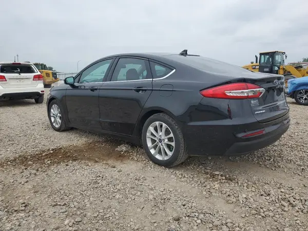 3FA6P0HD2LR260097 2020 FORD FUSION - Image 2