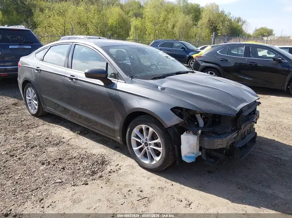 3FA6P0HD2LR262657 2020 FORD FUSION - Image 1