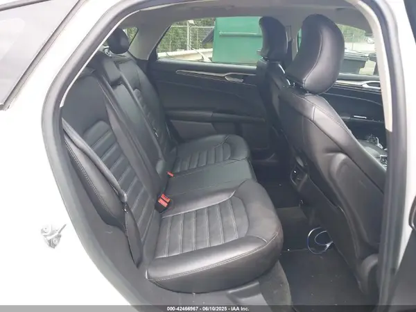 3FA6P0HD3GR212579 2016 FORD FUSION - Image 8