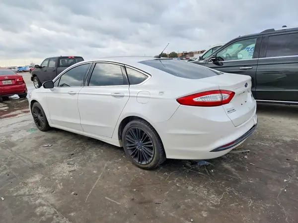 3FA6P0HD3GR282194 2016 FORD FUSION - Image 2