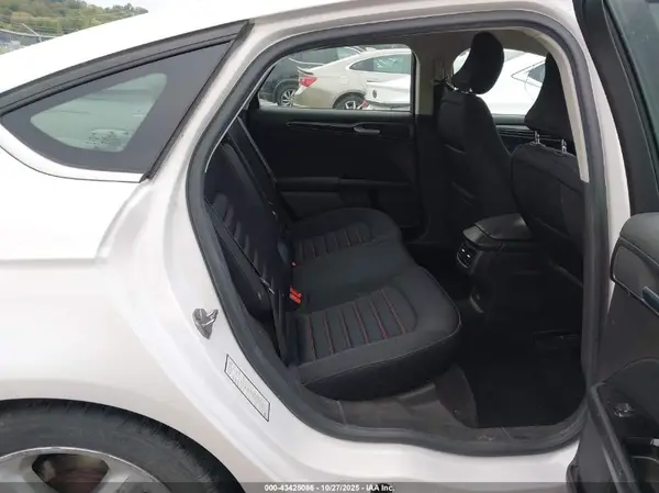 3FA6P0HD3GR360764 2016 FORD FUSION - Image 8