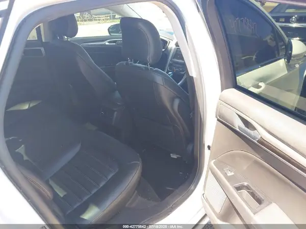 3FA6P0HD3GR379590 2016 FORD FUSION - Image 8