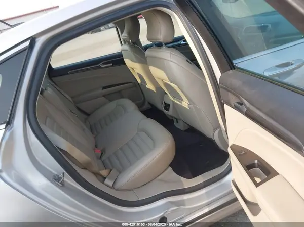 3FA6P0HD3HR116324 2017 FORD FUSION - Image 8