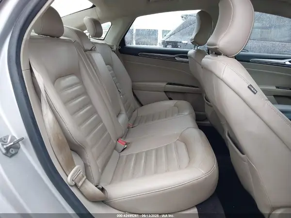 3FA6P0HD3HR129154 2017 FORD FUSION - Image 8