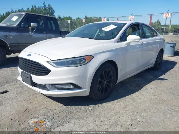 3FA6P0HD3HR132779 2017 FORD FUSION - Image 2