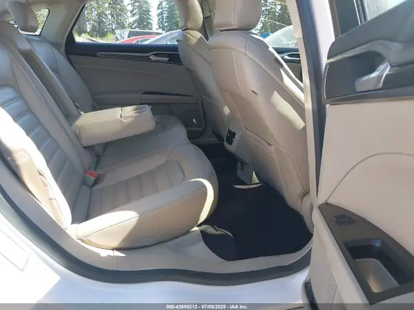 3FA6P0HD3HR132779 2017 FORD FUSION - Image 8