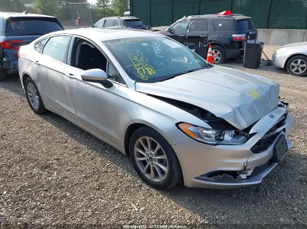 3FA6P0HD3HR136153 2017 FORD FUSION - Image 1